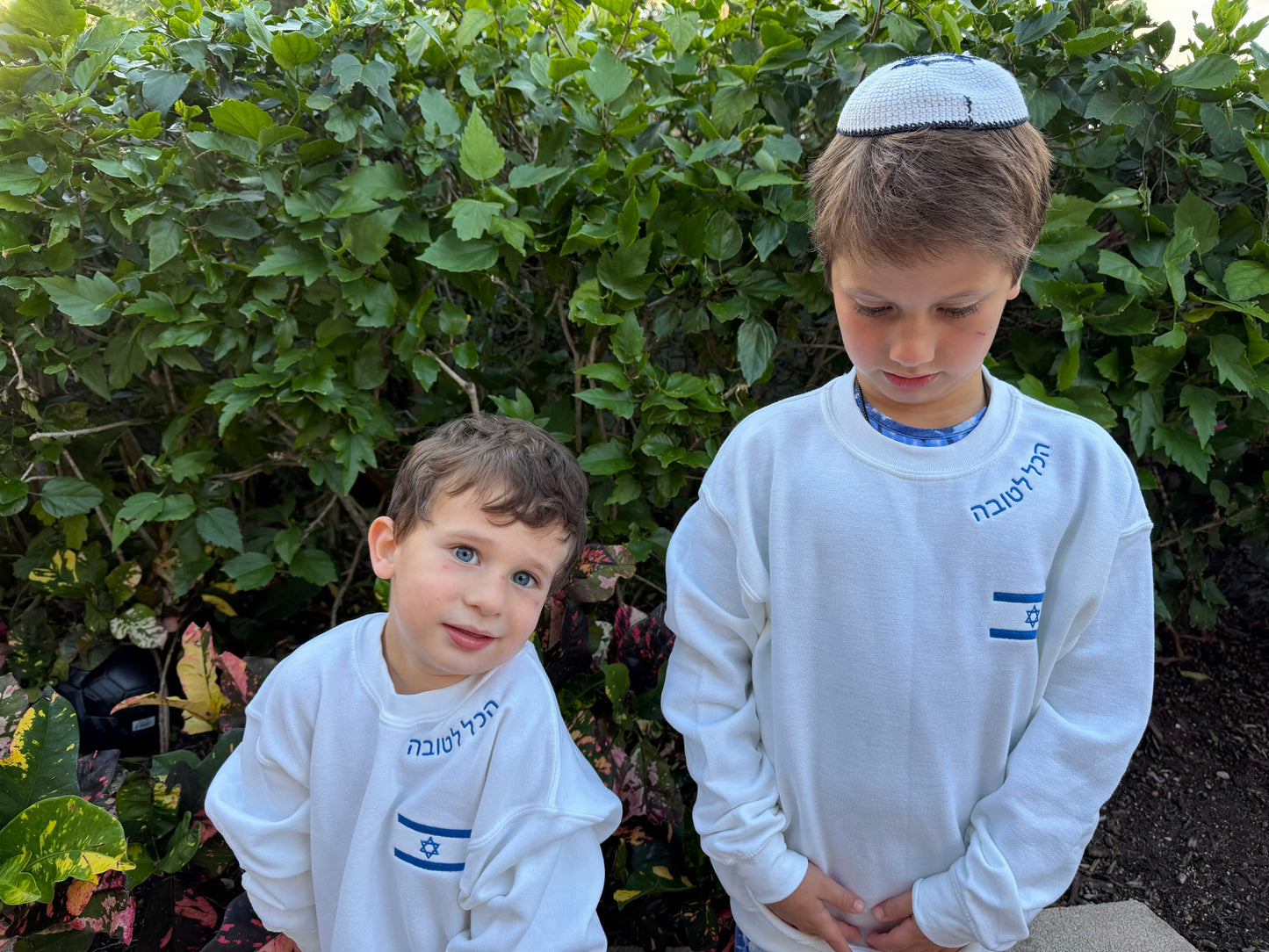 Tova White Crew Sweater KIDS!