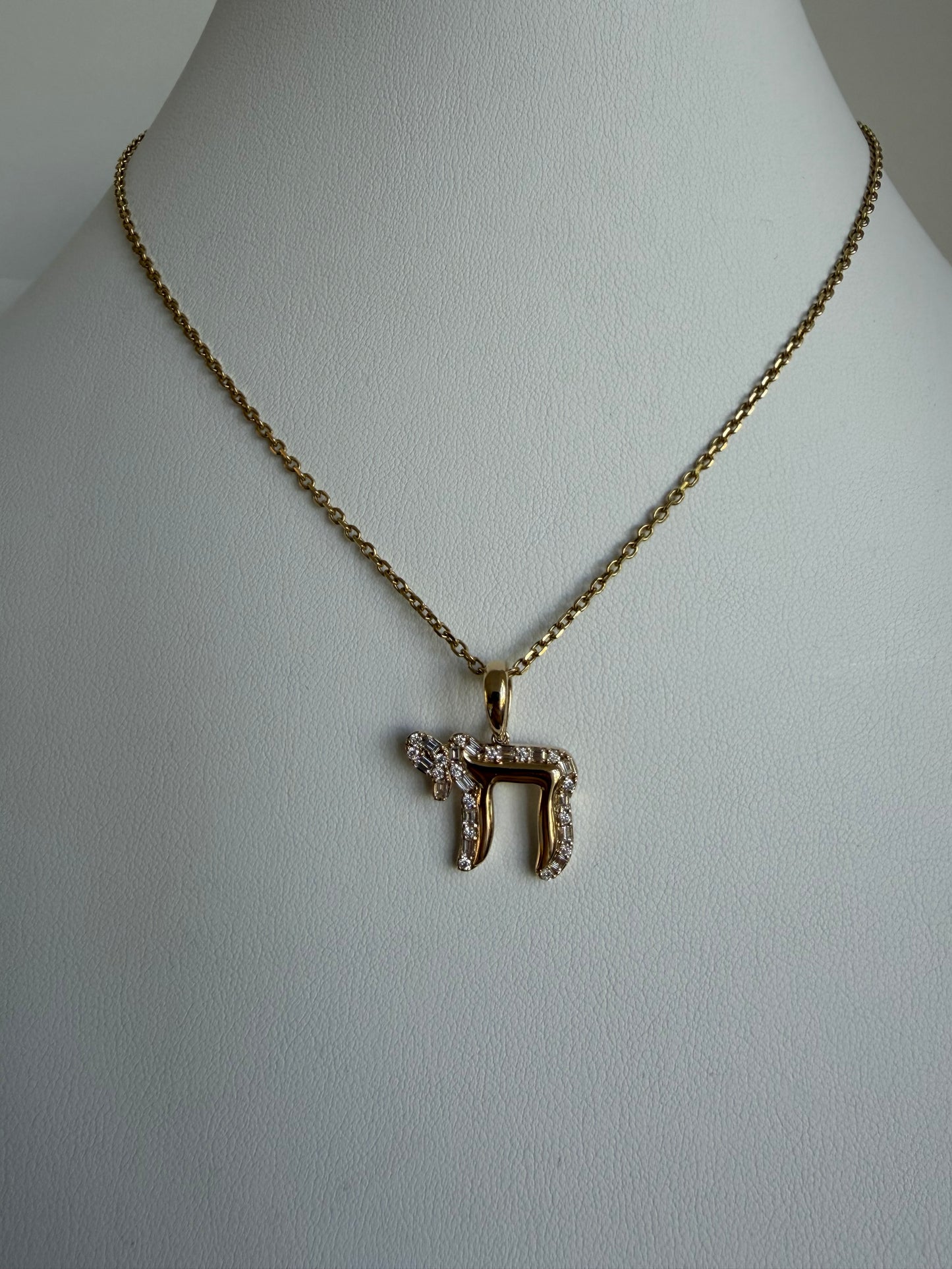 Diamond Chai Stunner