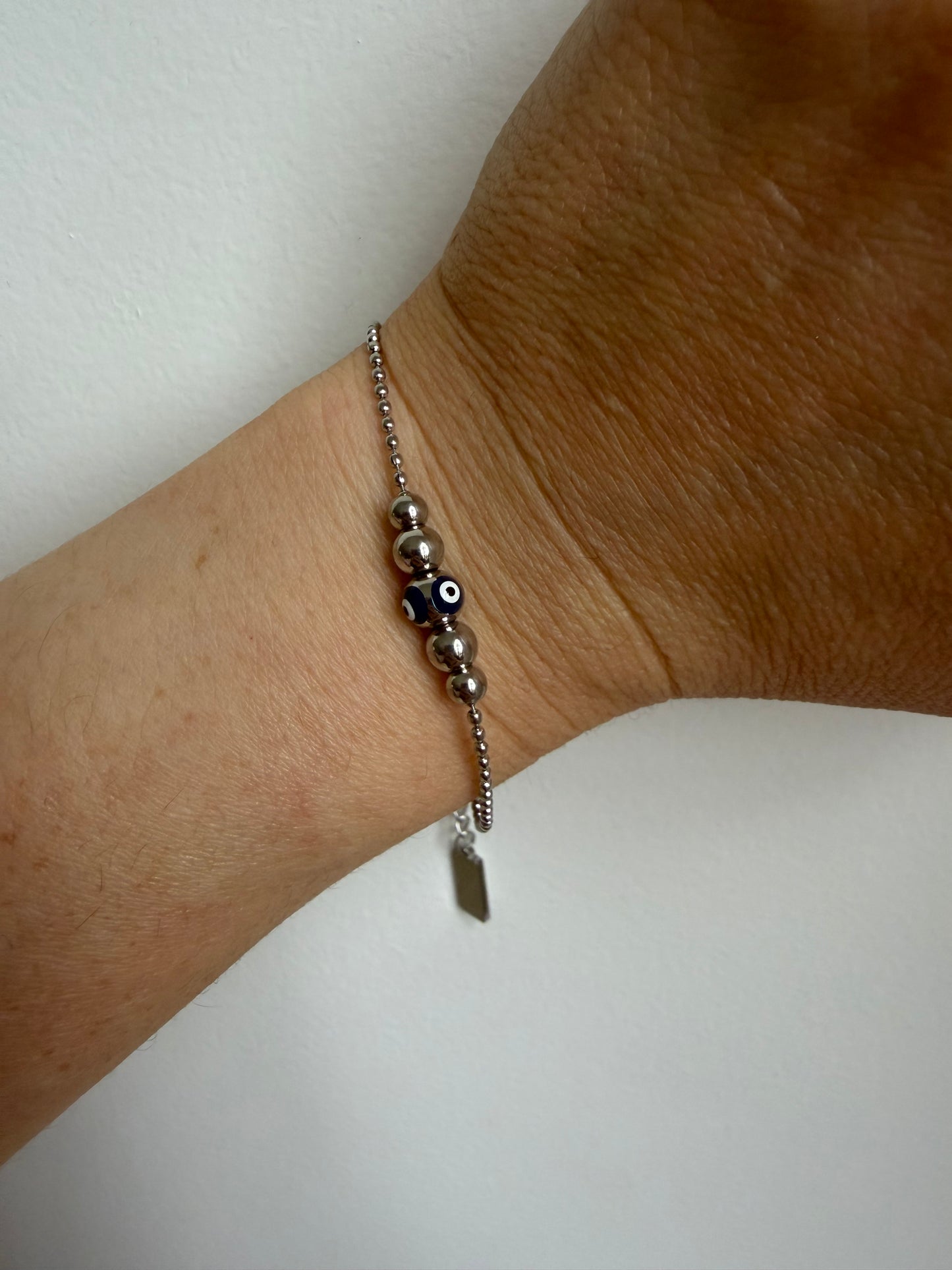 Steel Single Eye Bracelet