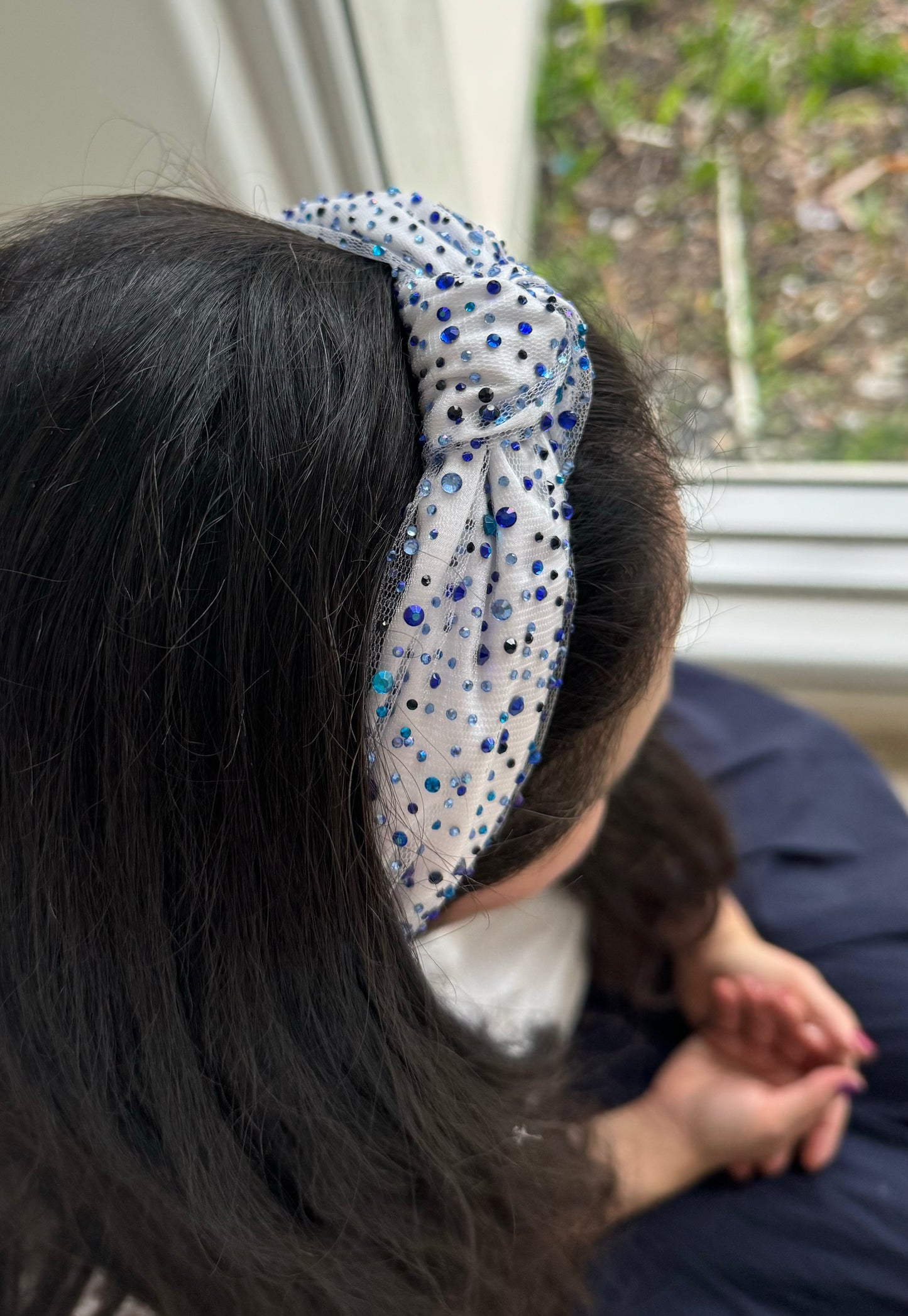 Be’Jewelled blue & white headband