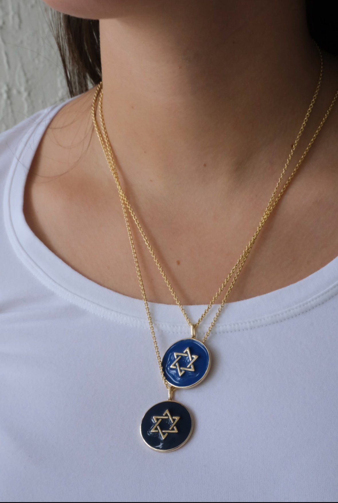 Magen David in a blue enamel, Medallion