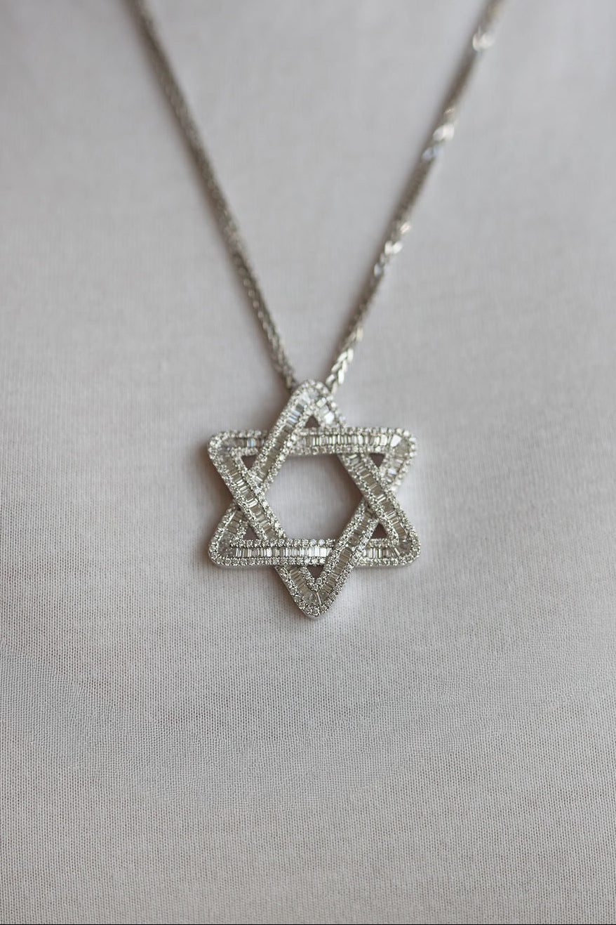 Stunner Mama Magen David